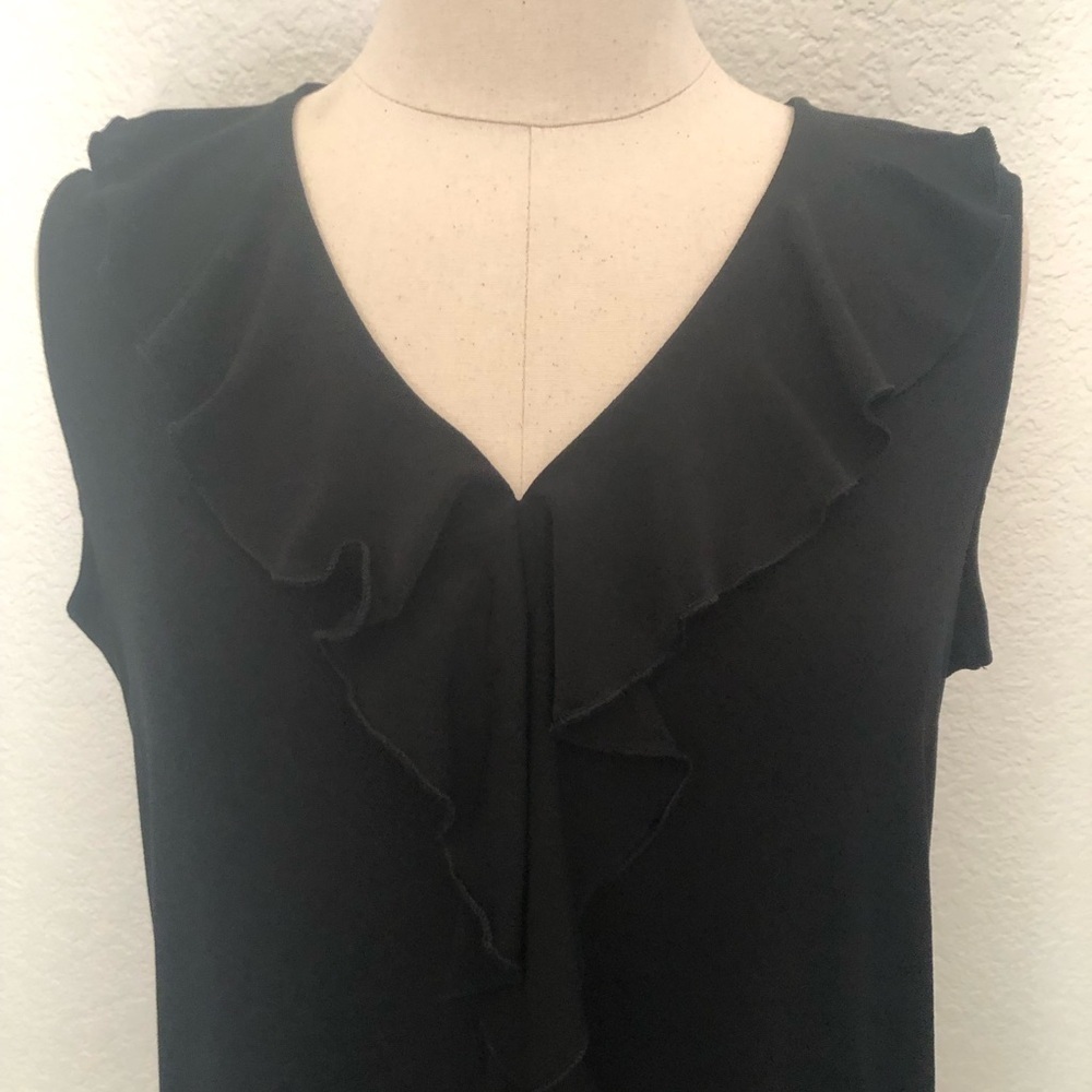 Adrianna Papell Ruffled V~Neck Top~Large - Picture 3 of 8